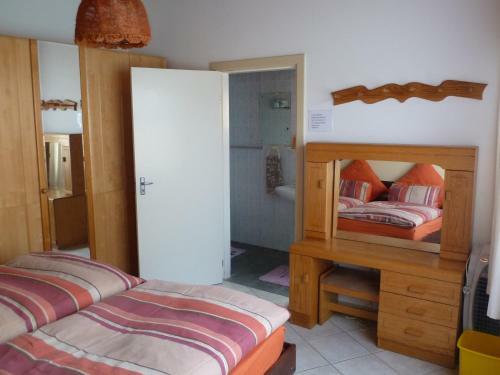 Hostal Duneside Accommodation