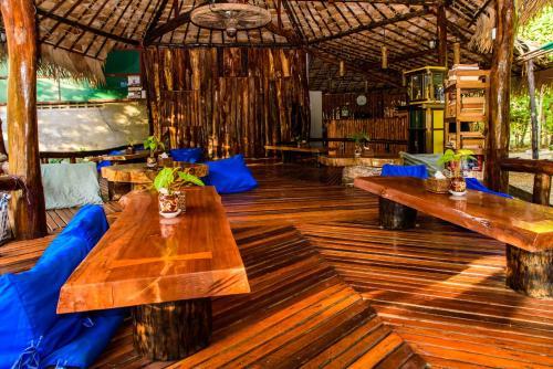 Hostal Coconut Guest House