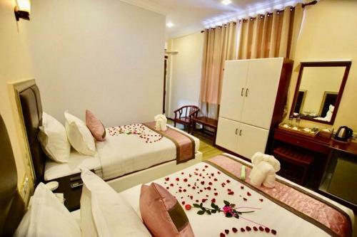 Hotel Ever