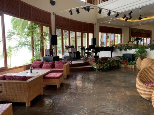 Grand Andaman Hotel