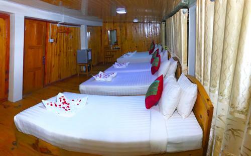 Railroad Hotel