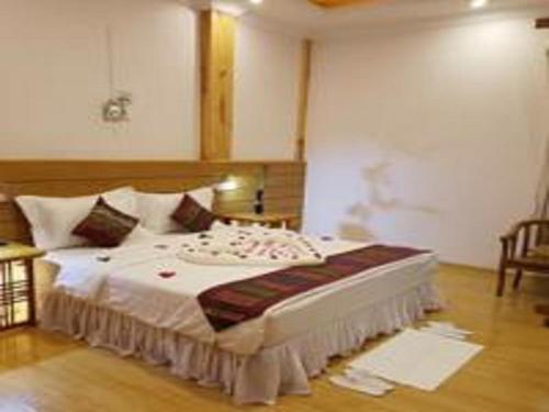 Essence Motel