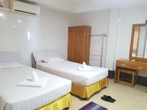 Shwe Pachi Motel
