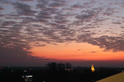 Shekinah Hotel Pathein