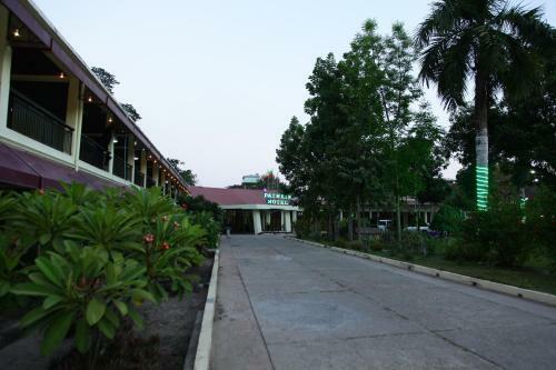 Pathein Hotel