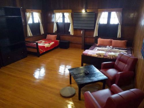 Hotel Weaver's Boutique Homestay