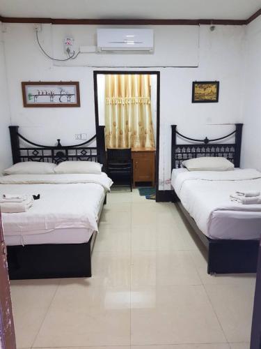 Golden Win 2 Hotel