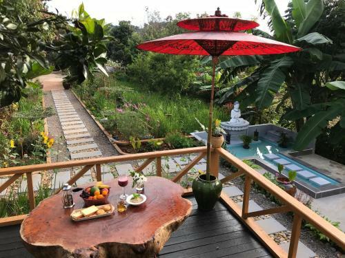 Albergue Cottage House