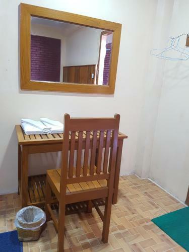 Hostal Gold Star Guest House