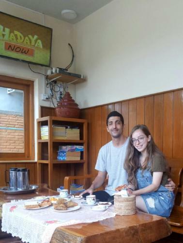 Hostal Gold Star Guest House
