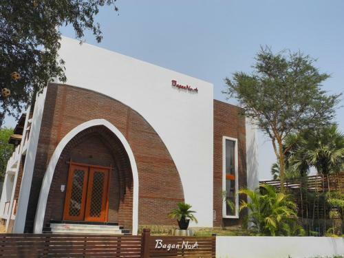 Hostal Bagan Nova