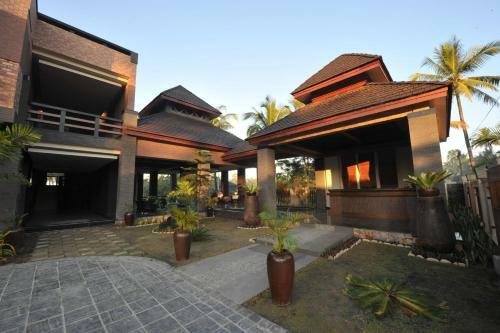 Hotel Ocean Paradise Resort