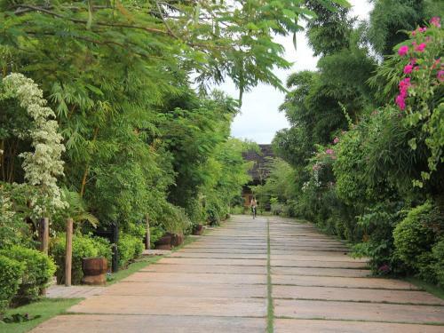 Hotel Royal Nadi Resort