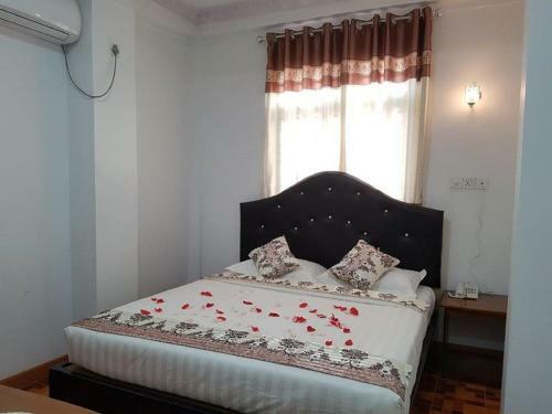 Golden Palace Hotel