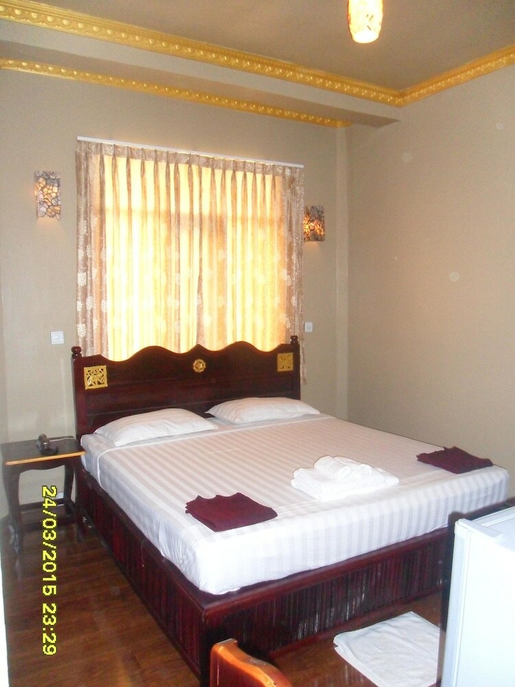 Glory Hotel