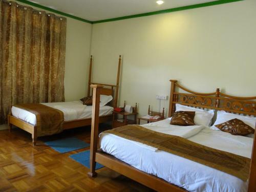 Nawarat Hotel