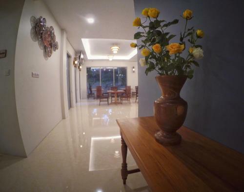 Golden Dream Hotel
