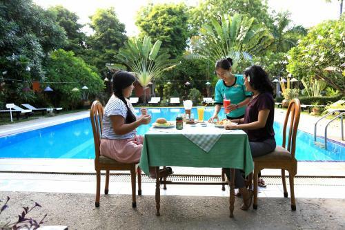 Thante Hotel - Nyaung Oo