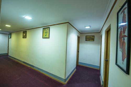 Grand Empire Hotel