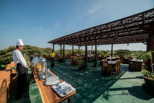 Bagan Vertex Hotel