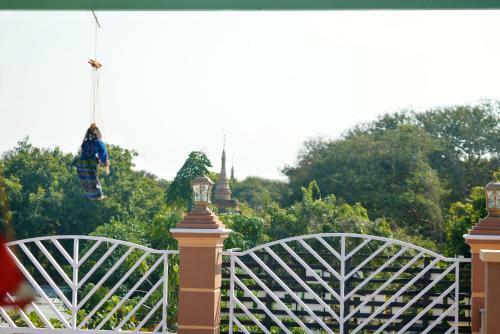 Hostal Lwin Bagan Motel