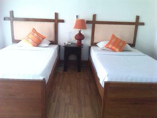 Lawkanat Hotel