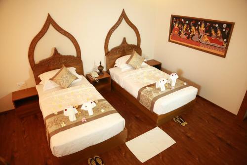Gracious Bagan Hotel