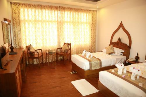 Gracious Bagan Hotel