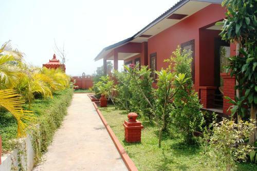 Gracious Bagan Hotel