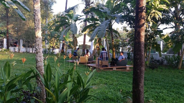 Hotel The Mandolis
