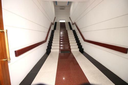 Myanmar Life Hotel