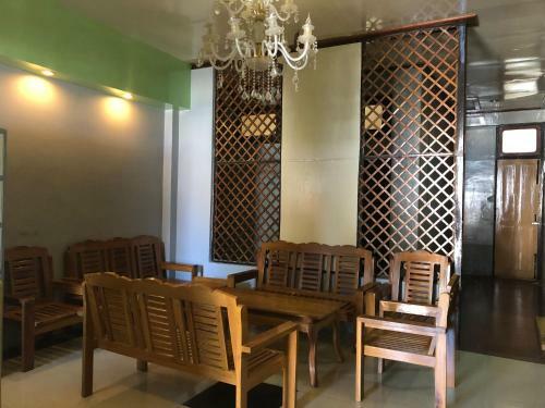 Hostal Golden Myanmar Guest House