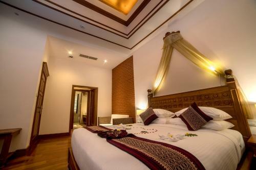 Heritage Bagan Hotel