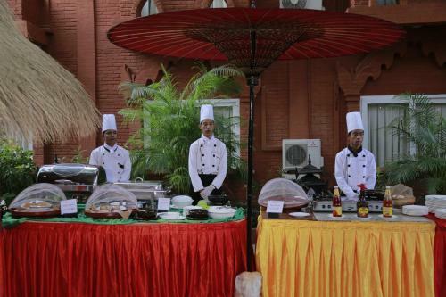 Hotel Sincere Smile Bagan