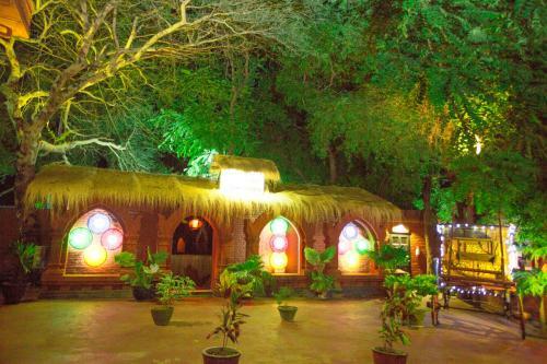 Hotel Sincere Smile Bagan