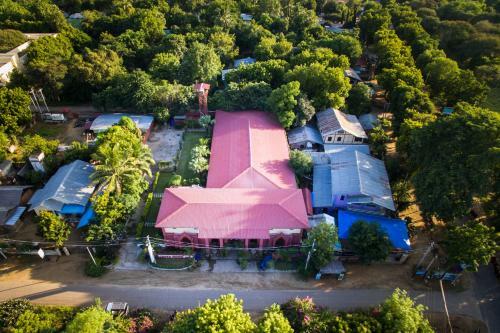 Bed & Breakfast Crown Prince Dormitory