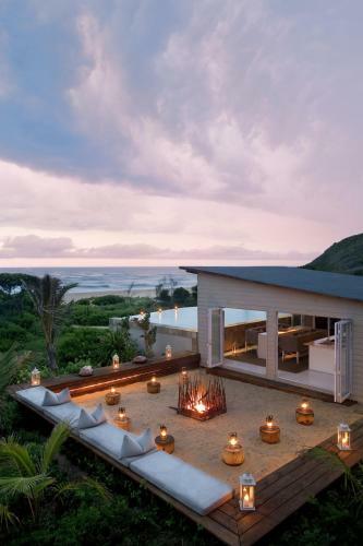 Hotel White Pearl Resorts