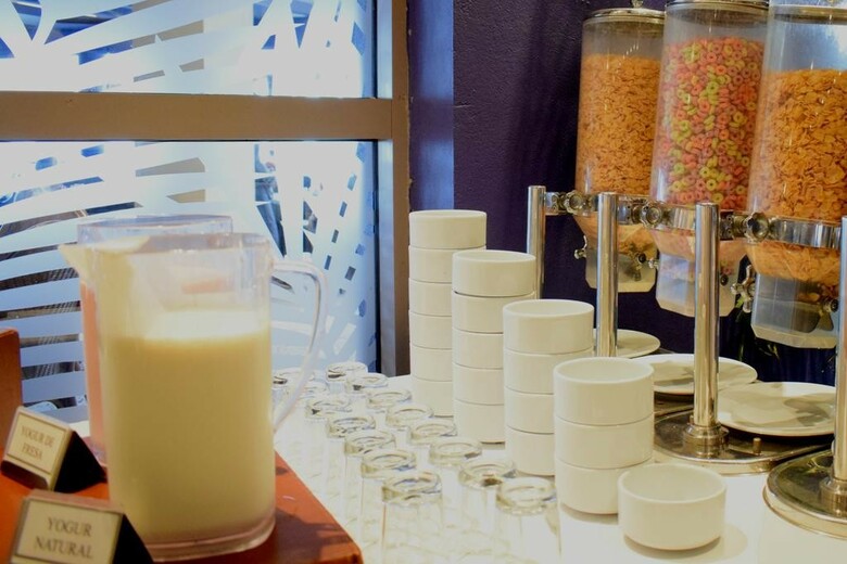 Hotel Zuana Beach Resort