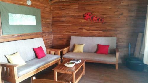 Pura Vida Lodge