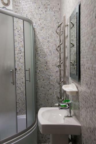 Hotel Sem Uglov