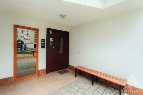 Three Bedroom Apartment Str. Lev Tolstoi 24/1