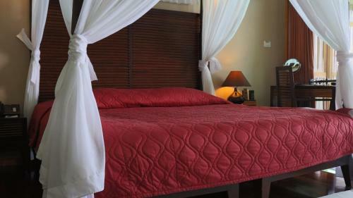 Hotel Vakarufalhi Maldives