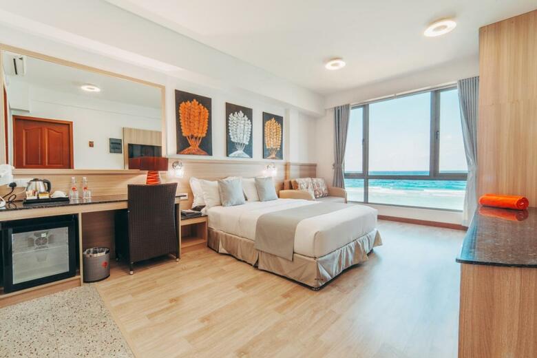 Hotel Paralian Hulhumale'