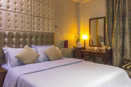 Hostal Newtown Inn