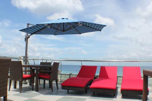 Hostal Rivethi Beach Hotel