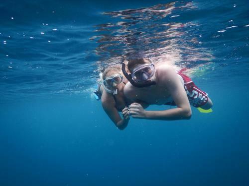 Hostal Equa Reef Maldives