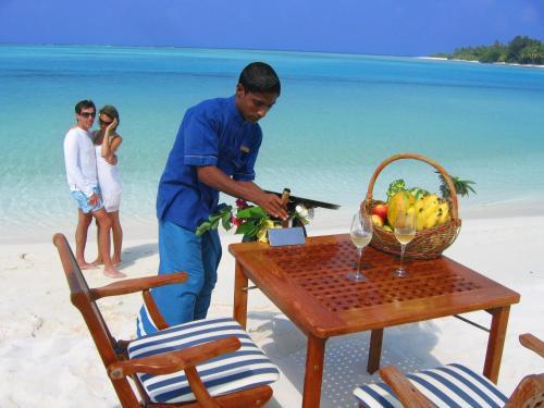 Hostal Beachwood Hotel And Spa At Maafushi