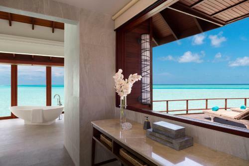 Hotel Anantara Dhigu Maldives Resort