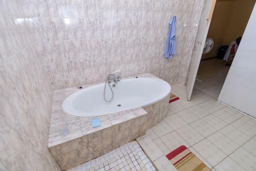 Hostal King's Guesthouse