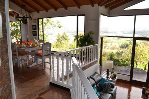 Hostal Miravalle Suites
